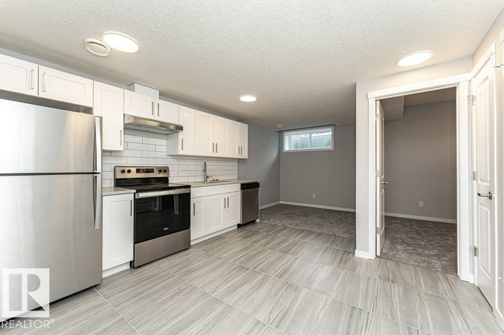 Photo 36 of 2528 152 Av Nw, Edmonton AB