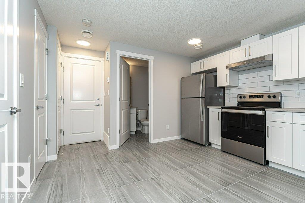 Photo 33 of 2528 152 Av Nw, Edmonton AB
