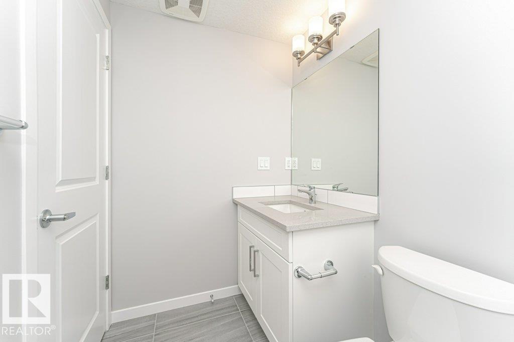 Photo 16 of 2528 152 Av Nw, Edmonton AB