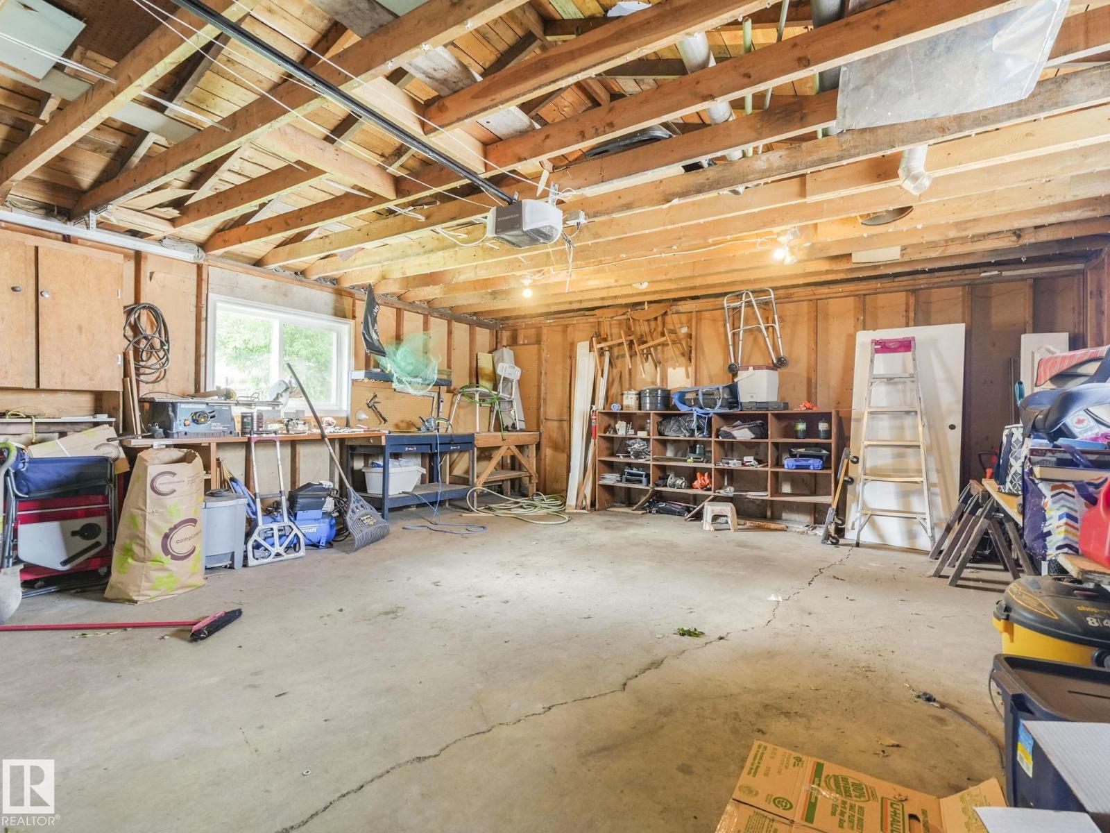 Photo 58 of 9623 69 A St Nw Nw, Edmonton AB