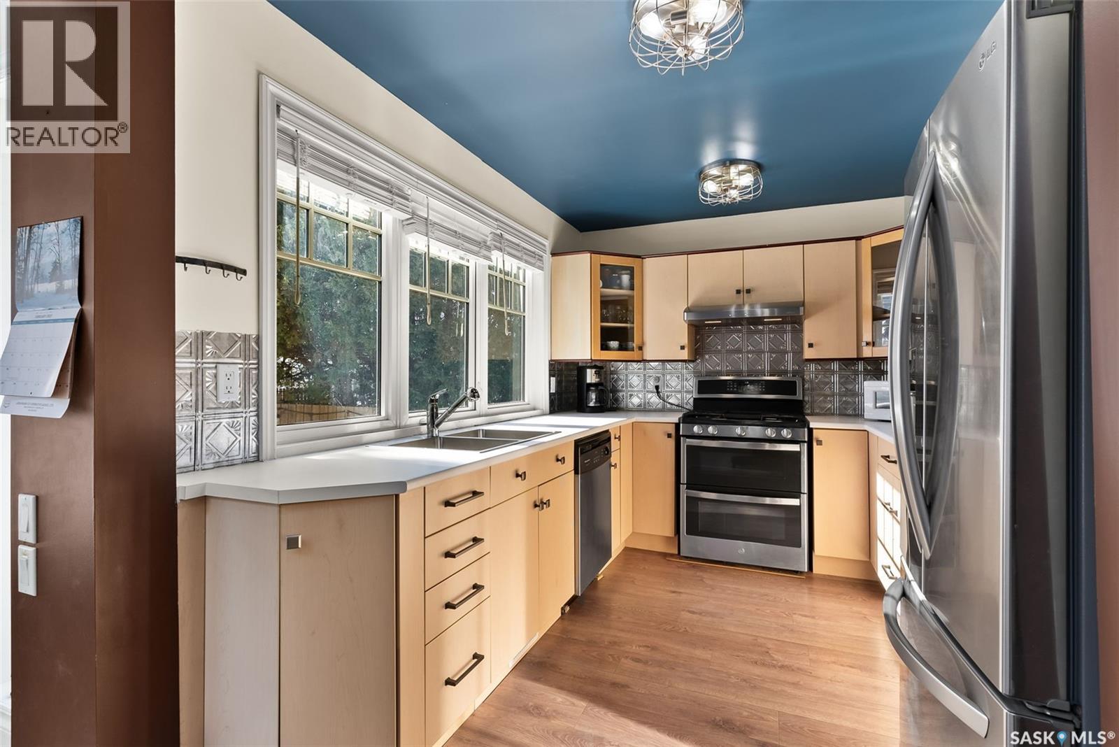 Photo 42 of 3335 Victoria Avenue, Regina SK