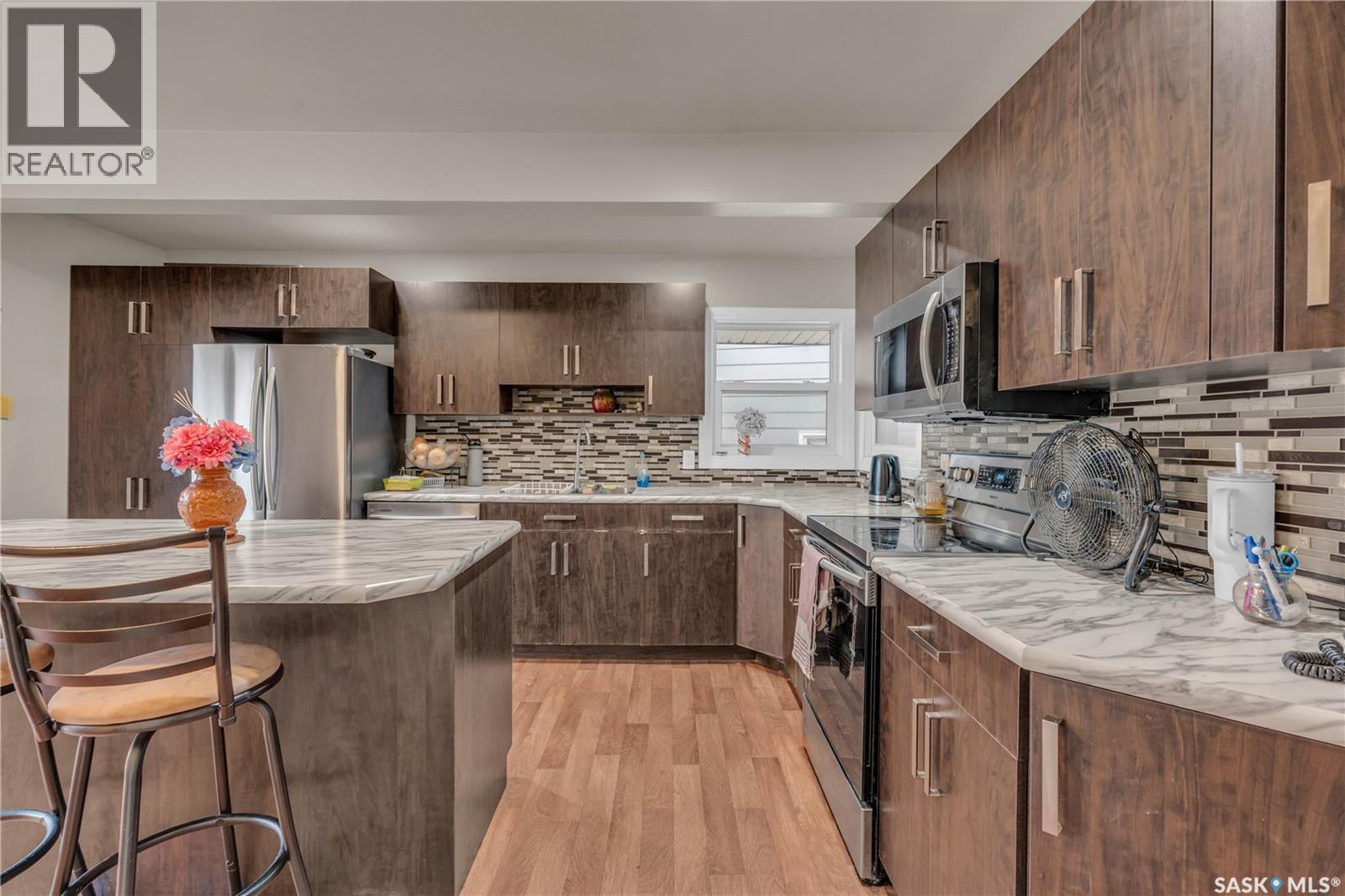 Photo 22 of 98 Millar Crescent, Regina SK