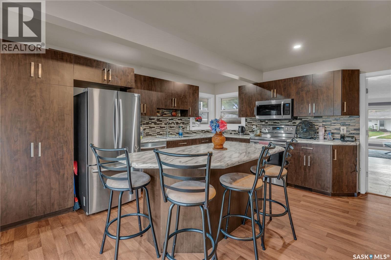Photo 18 of 98 Millar Crescent, Regina SK