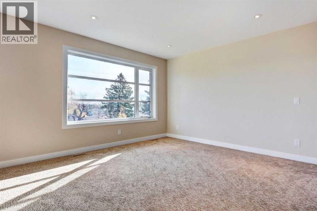 Photo 20 of 3024 34 Street Sw, Calgary AB