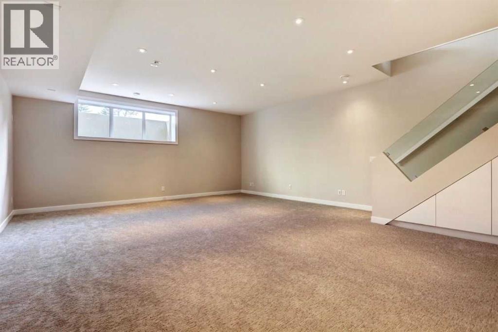 Photo 35 of 3024 34 Street Sw, Calgary AB