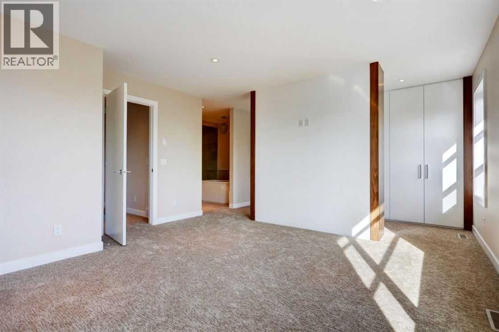 Photo 22 of 3024 34 Street Sw, Calgary AB