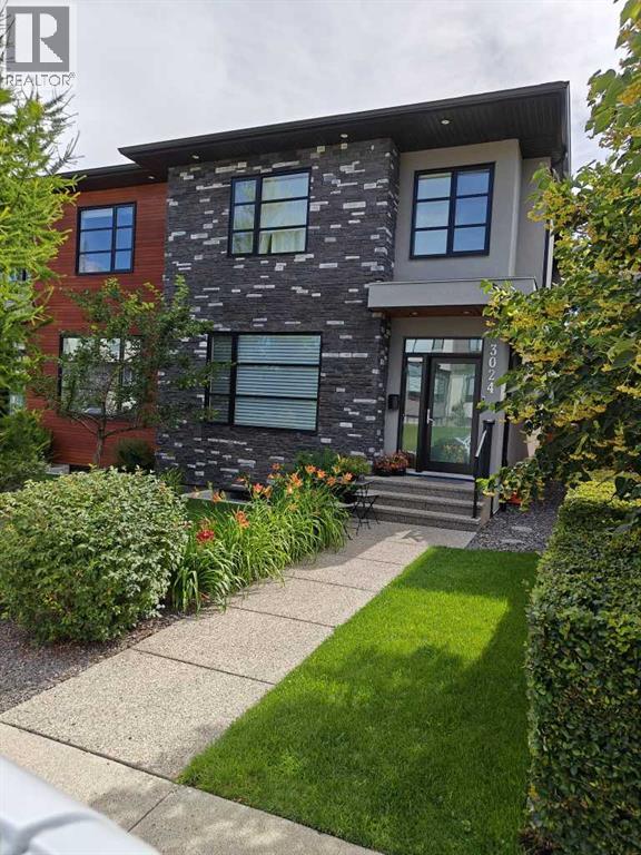 Photo 2 of 3024 34 Street Sw, Calgary AB