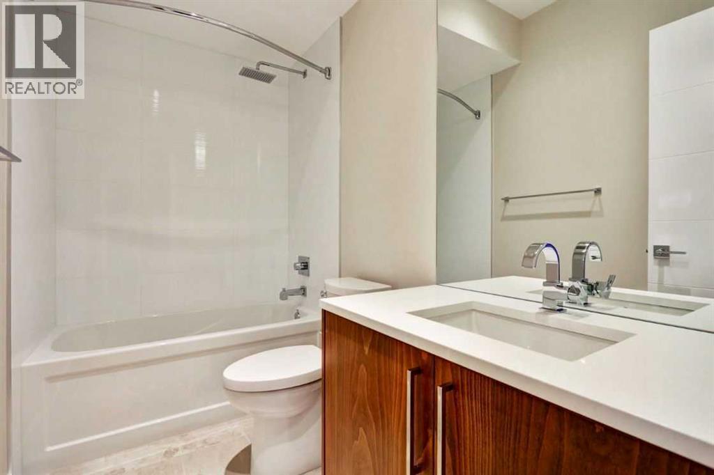 Photo 38 of 3024 34 Street Sw, Calgary AB