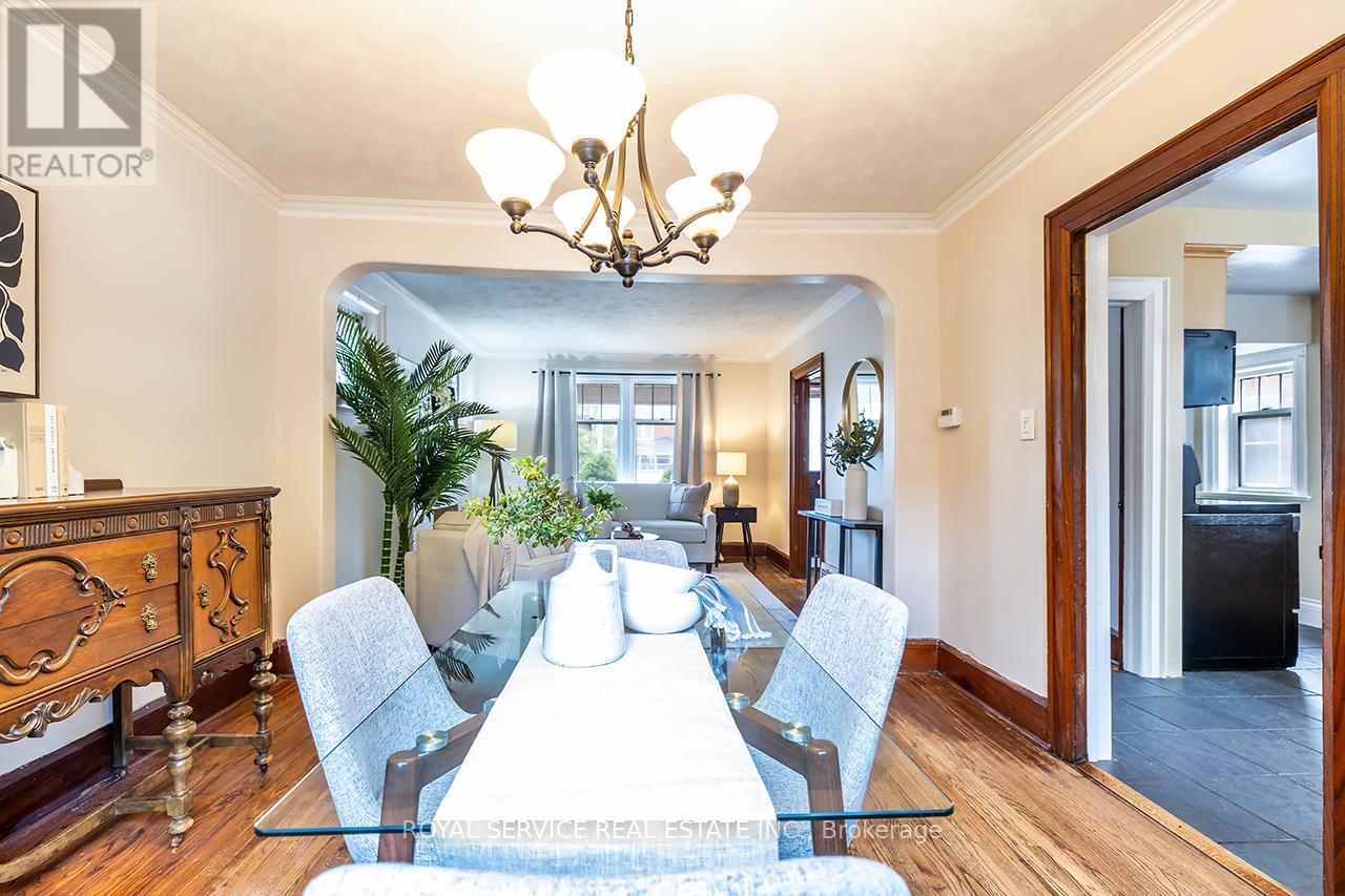 Photo 14 of 314 Gliddon Avenue, Oshawa ON