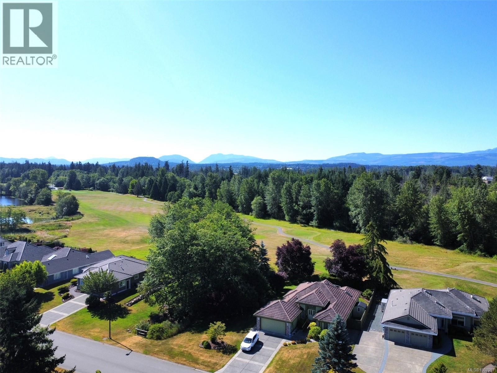 Photo 2 of 630 Morningstar Dr, Parksville BC
