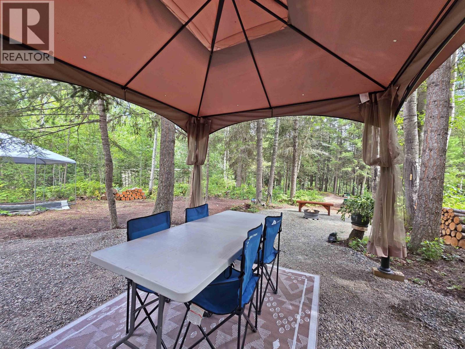 1895 PURSER CREEK ROAD, Quesnel