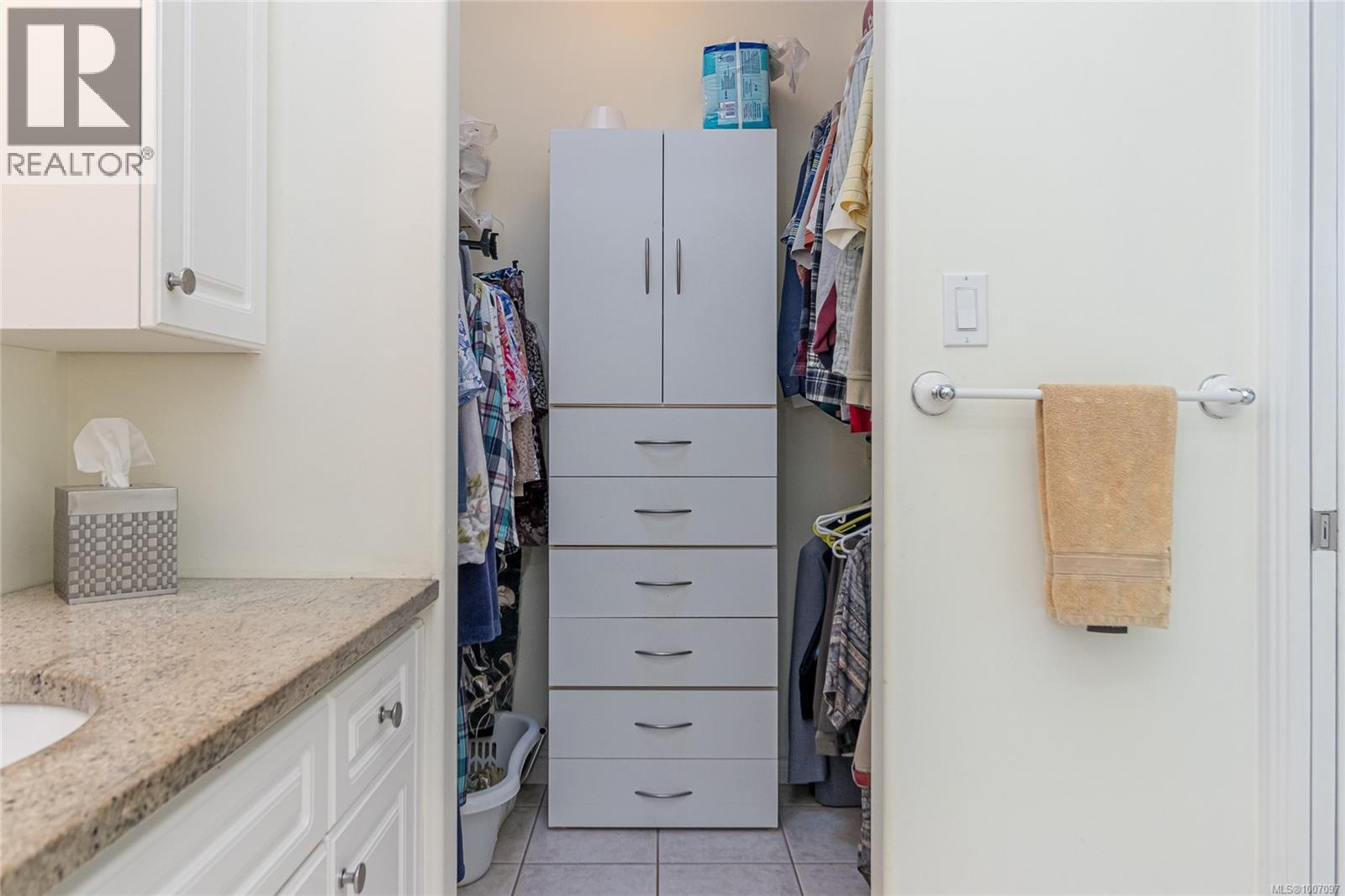 Photo 26 of 630 Morningstar Dr, Parksville BC