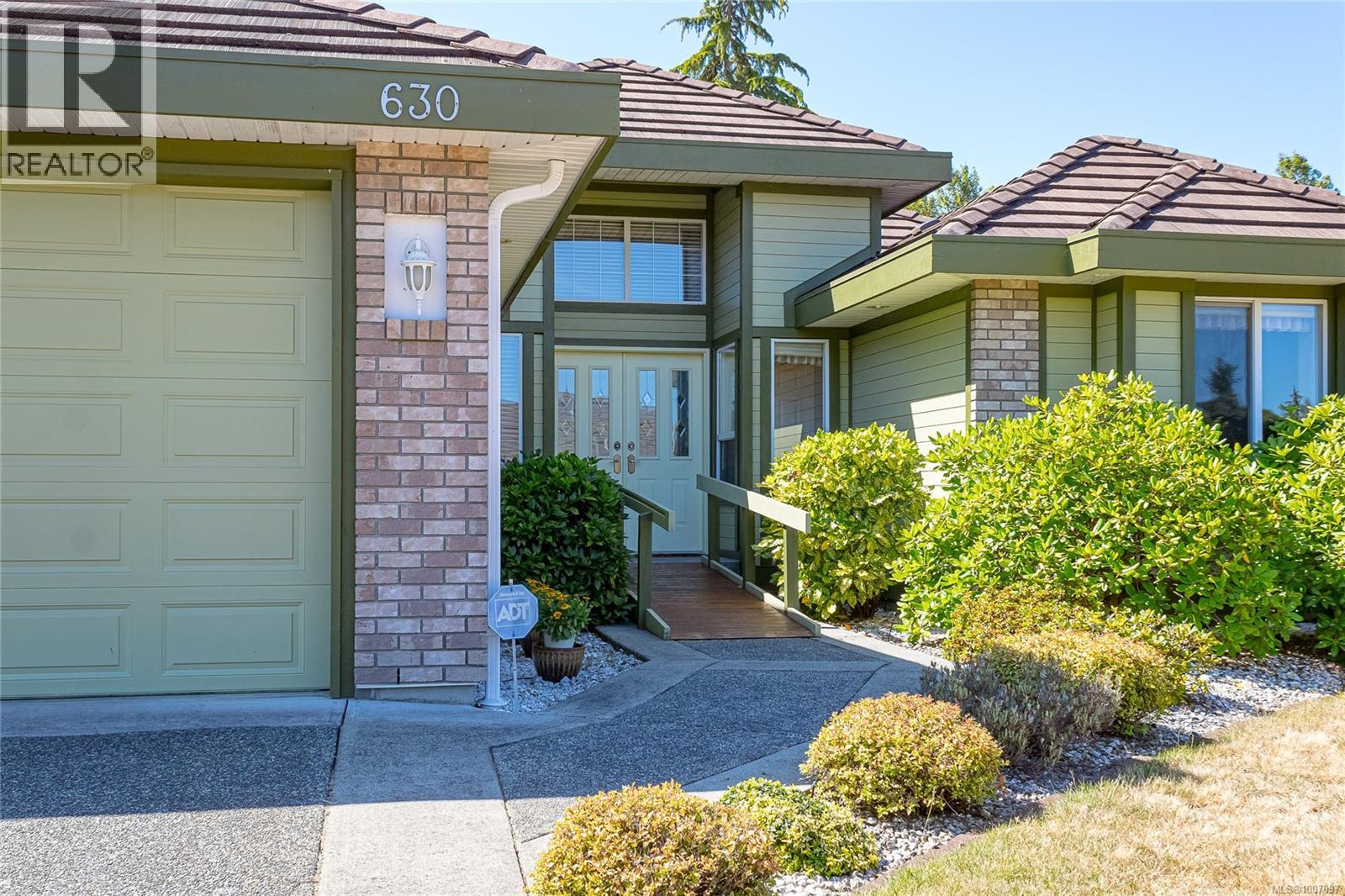 Photo 42 of 630 Morningstar Dr, Parksville BC