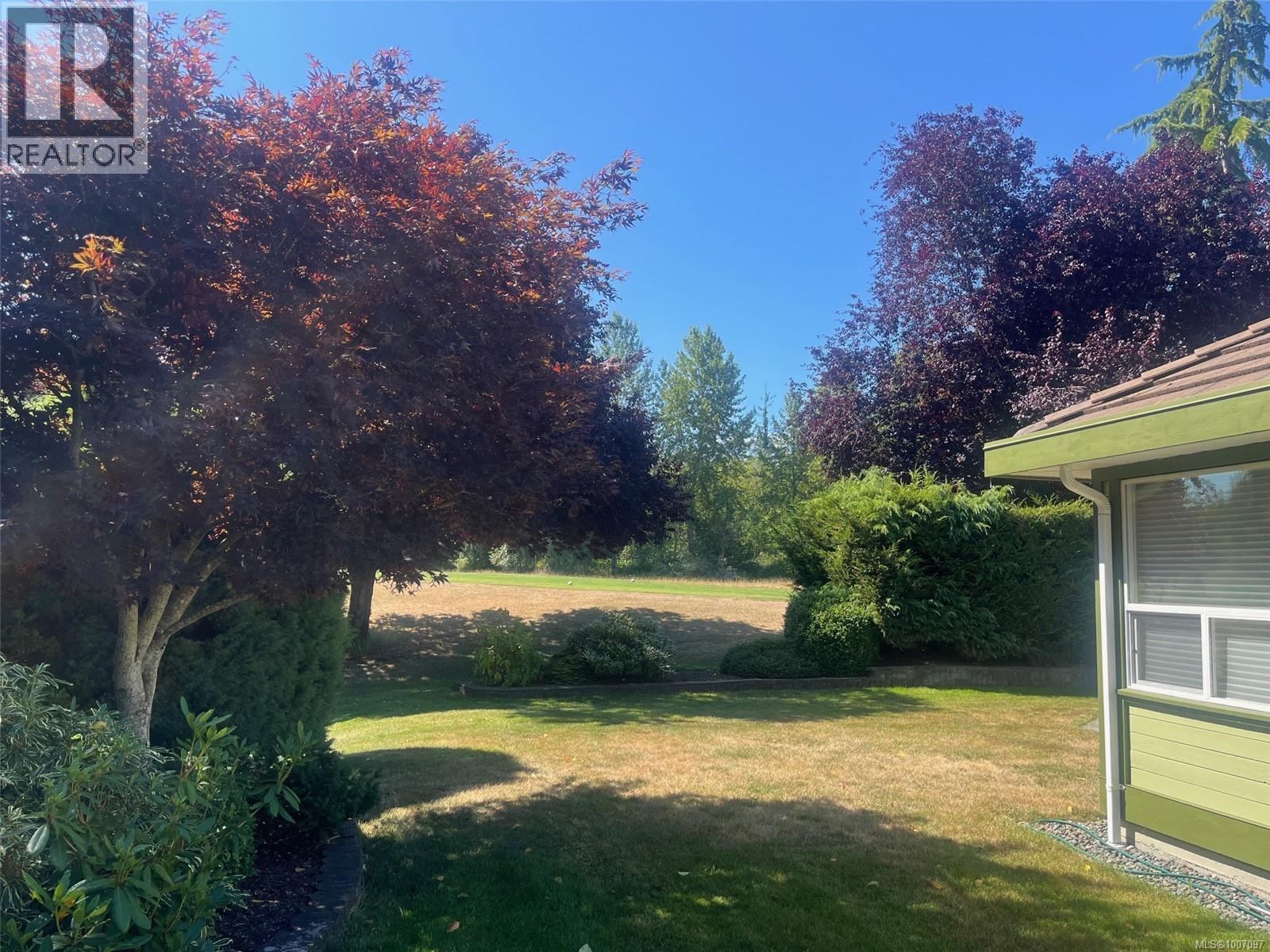 Photo 40 of 630 Morningstar Dr, Parksville BC