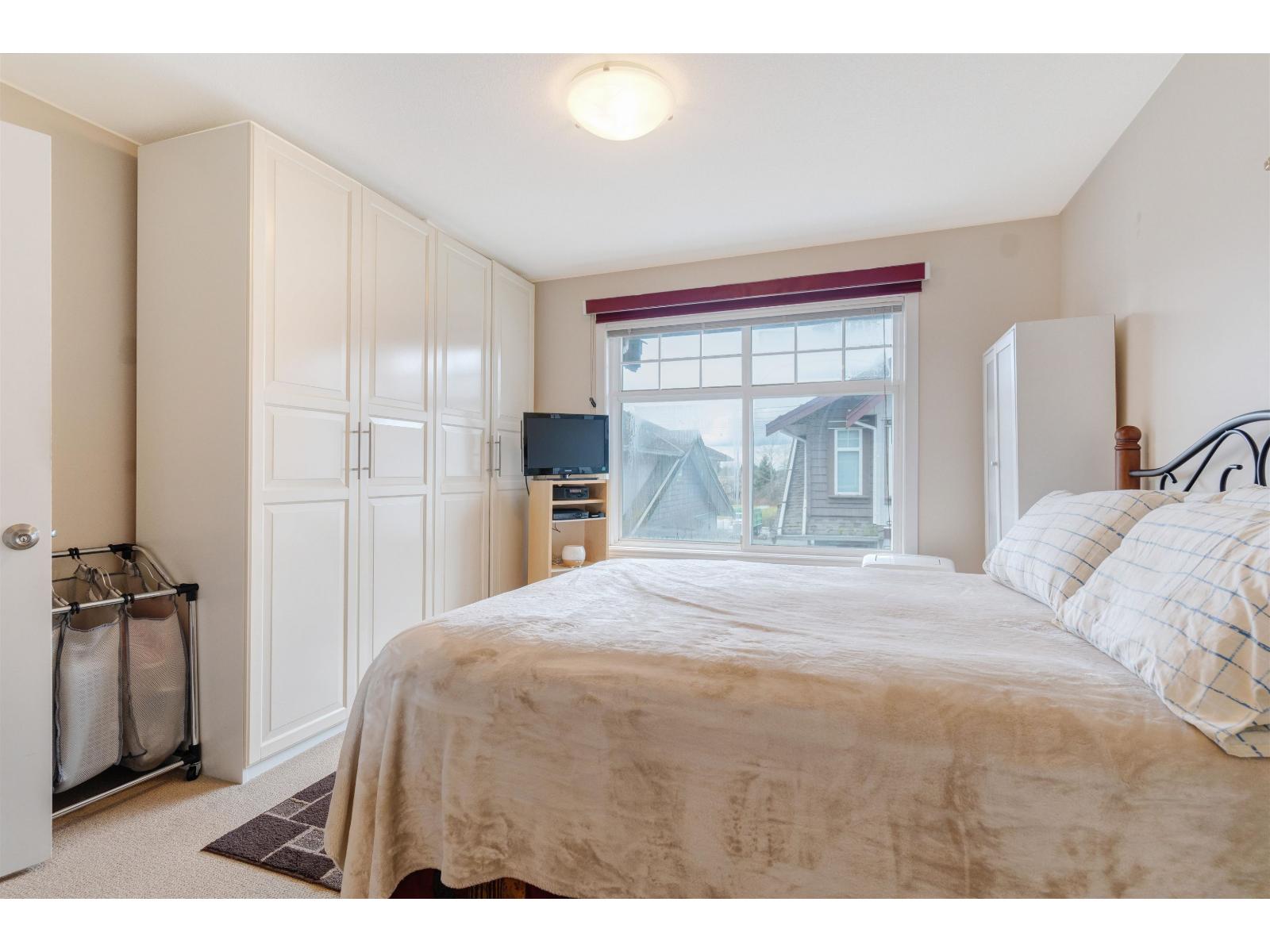 Photo 19 of 18 12585 72 Avenue, Surrey BC