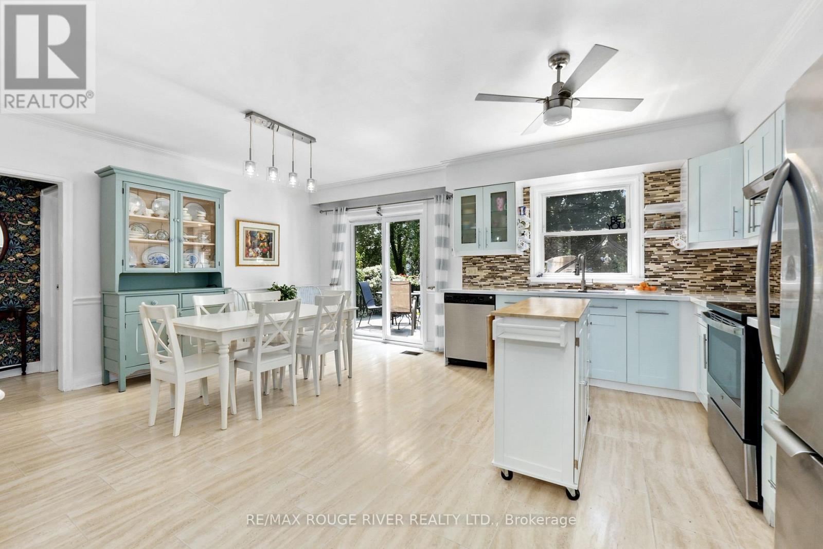 Photo 13 of 63 University Avenue E, Cobourg ON