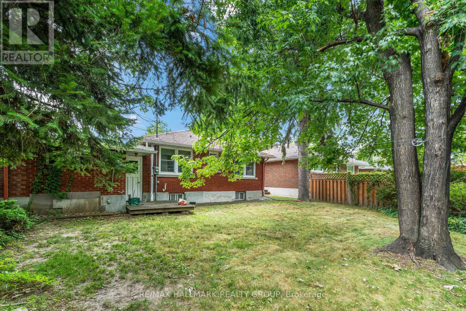 Photo 16 of 2055 Neepawa Avenue, Ottawa ON