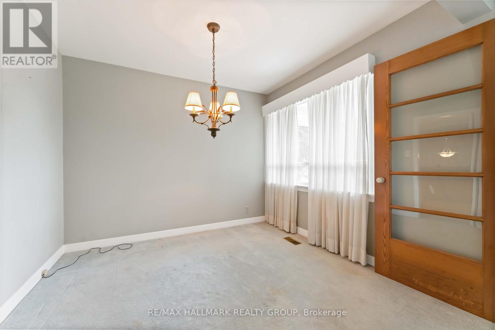 Photo 18 of 2055 Neepawa Avenue, Ottawa ON