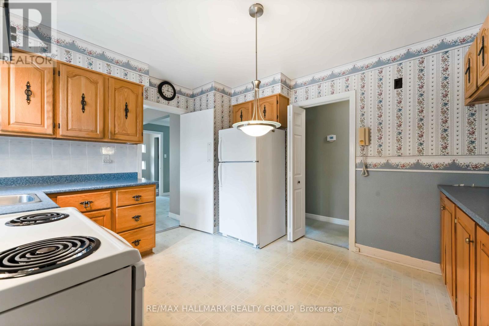 Photo 24 of 2055 Neepawa Avenue, Ottawa ON