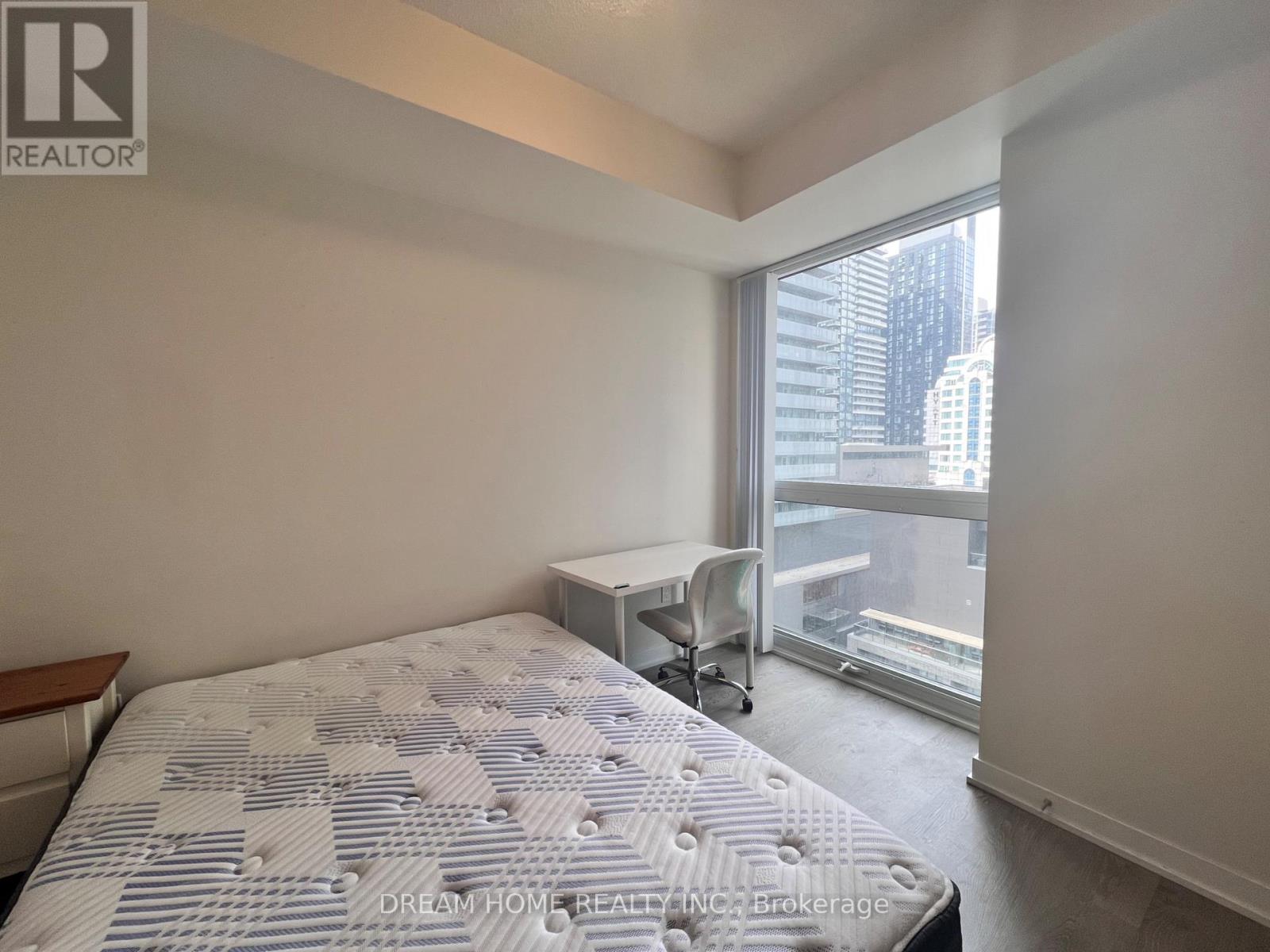 Photo 5 of 1305 99 John Street, Toronto ON