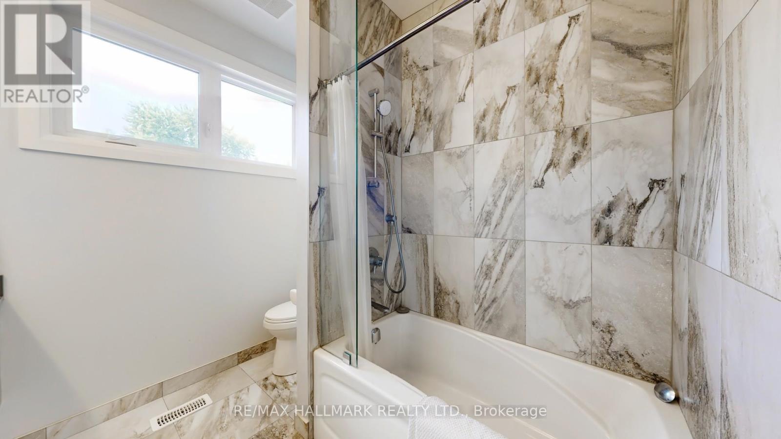 Photo 29 of 59 Craigmore Crescent, Toronto ON