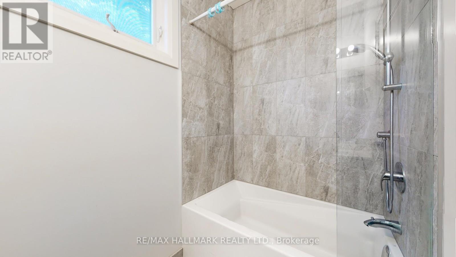 Photo 35 of 59 Craigmore Crescent, Toronto ON