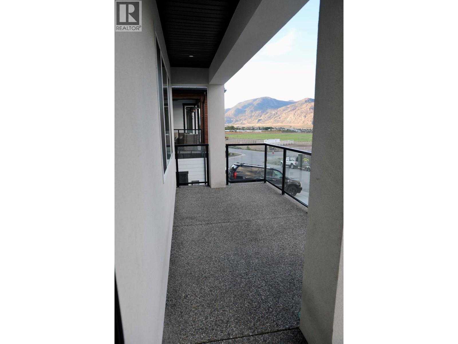  3806 Torrey Pines Drive, Osoyoos