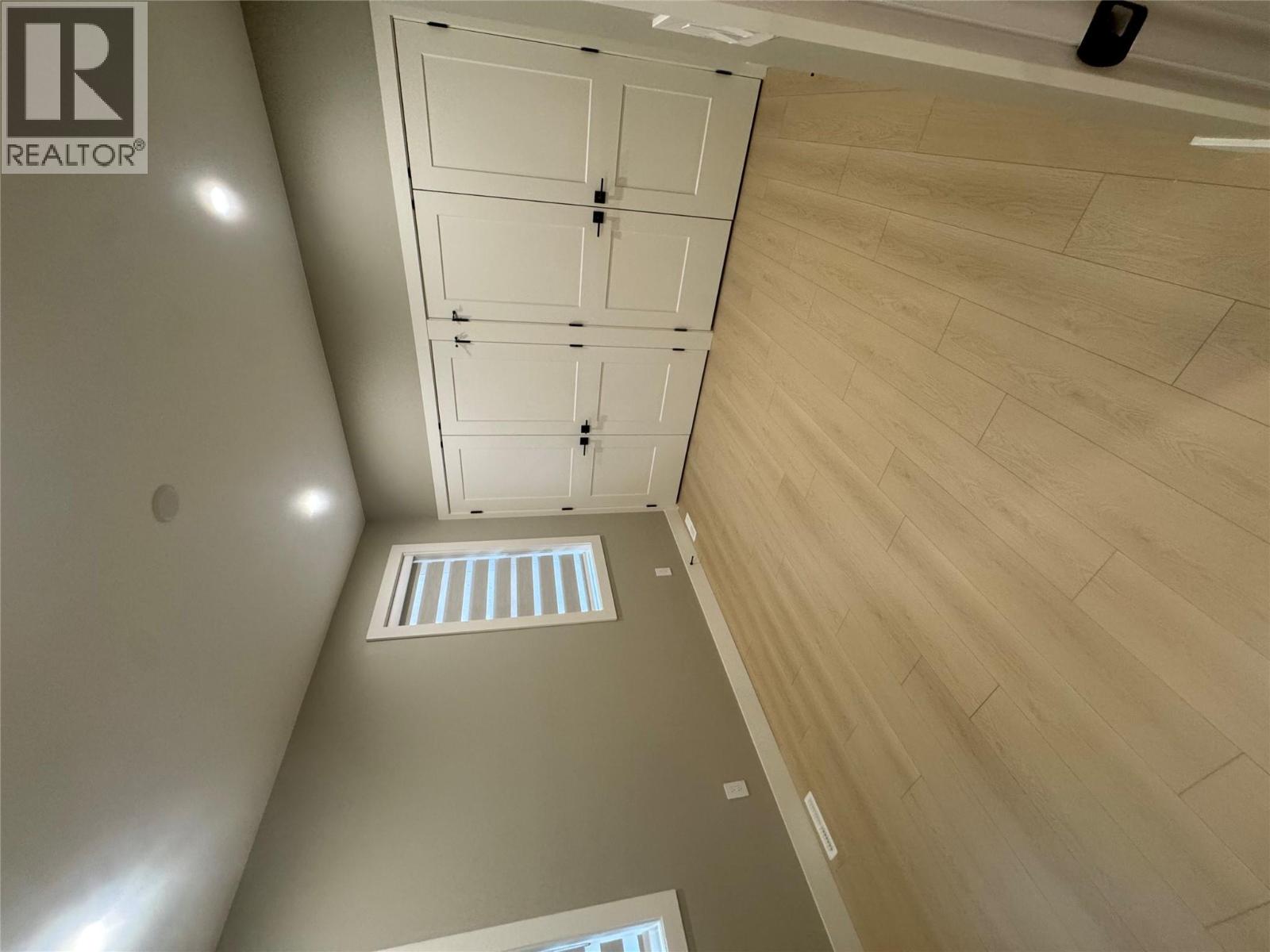  3806 Torrey Pines Drive, Osoyoos