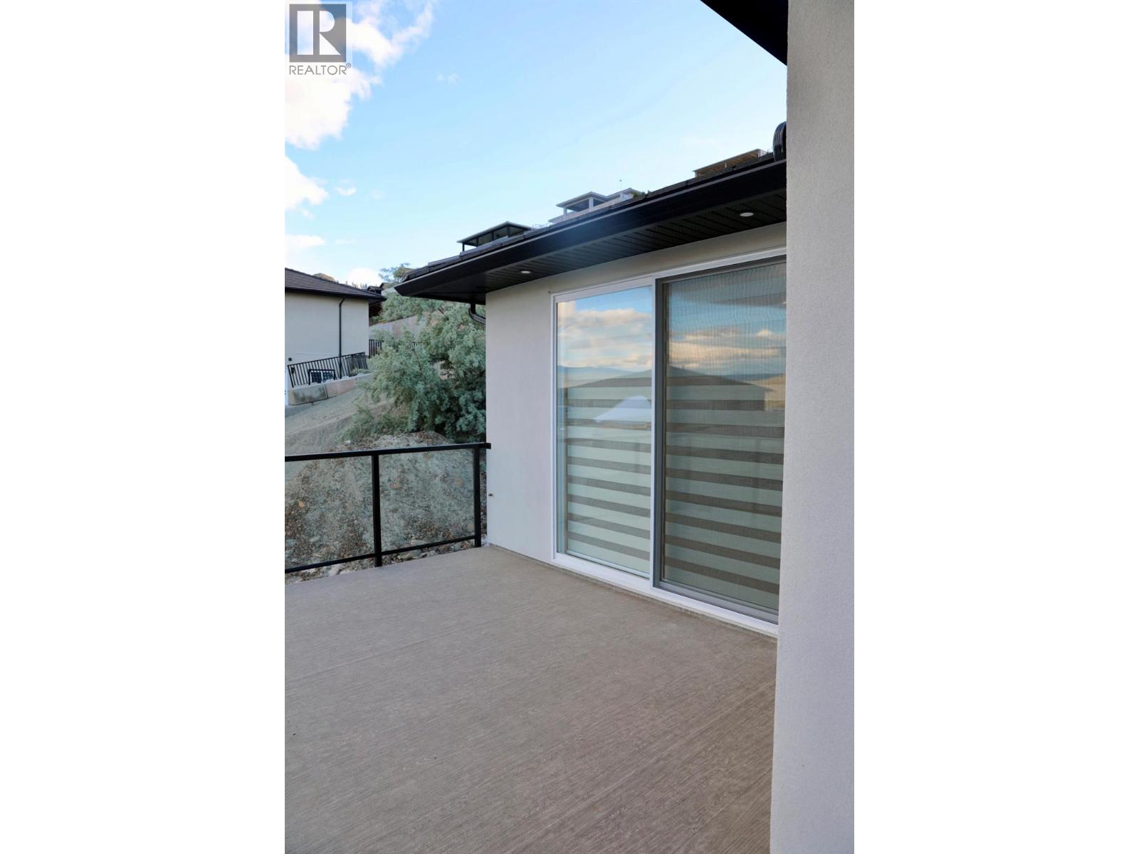  3806 Torrey Pines Drive, Osoyoos