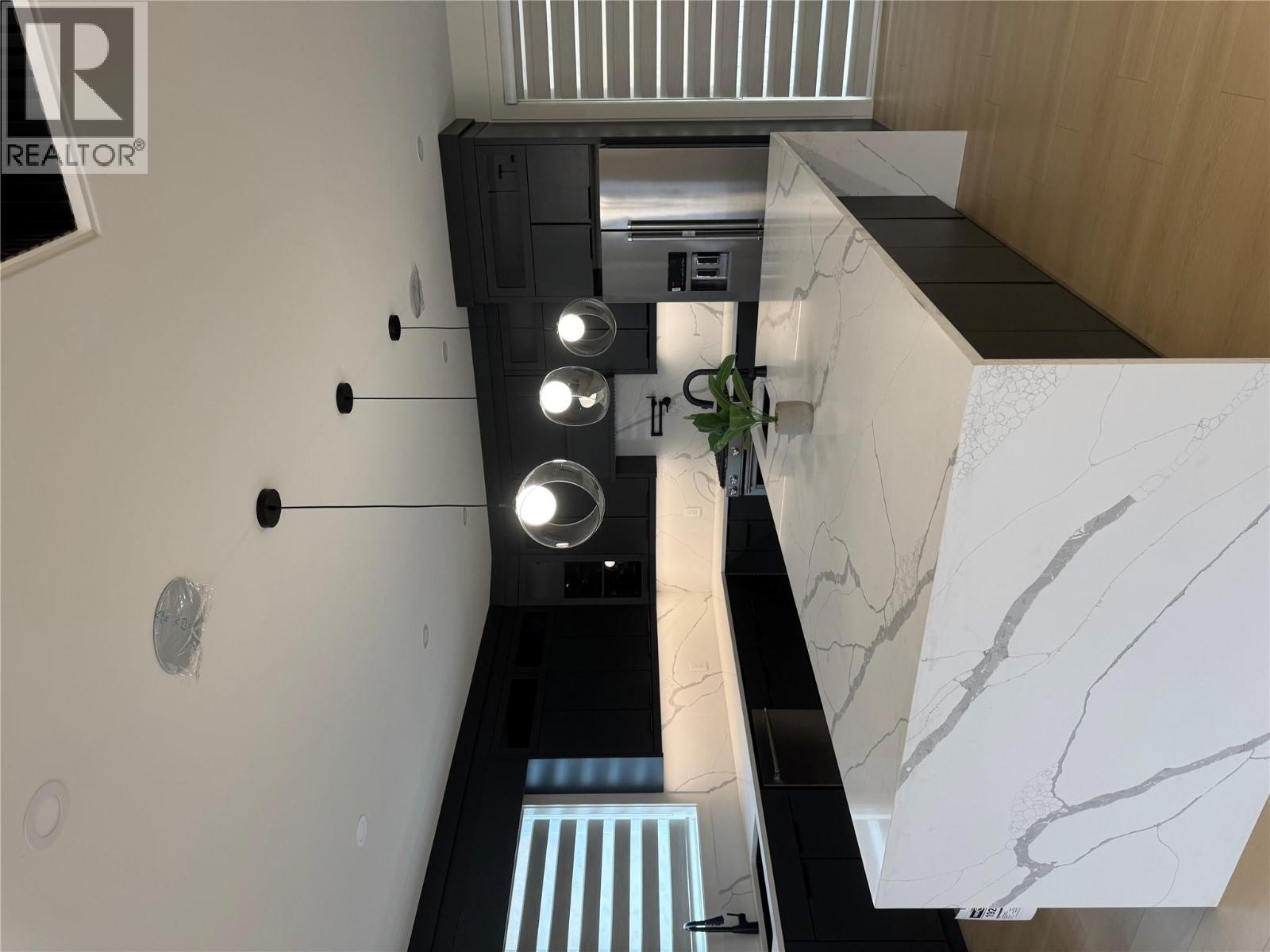 3806 Torrey Pines Drive, Osoyoos