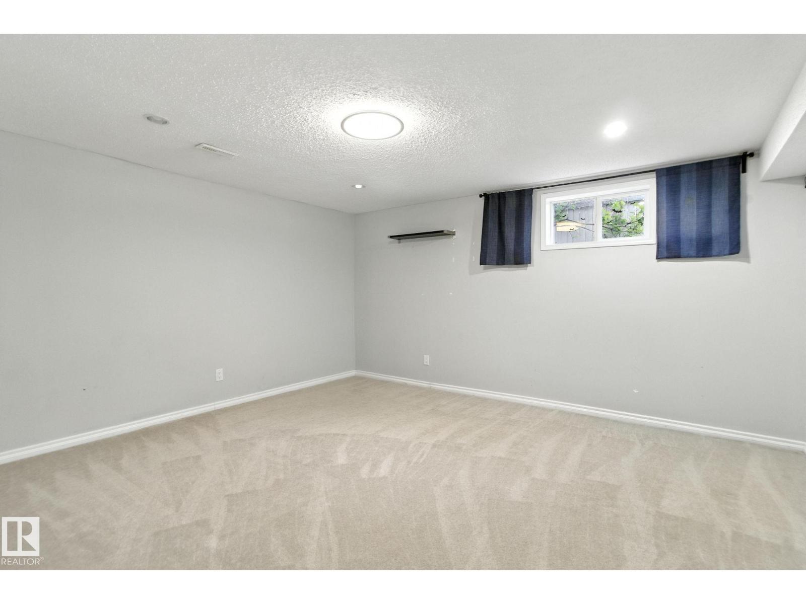 Photo 40 of 18008 61 Av Nw, Edmonton AB