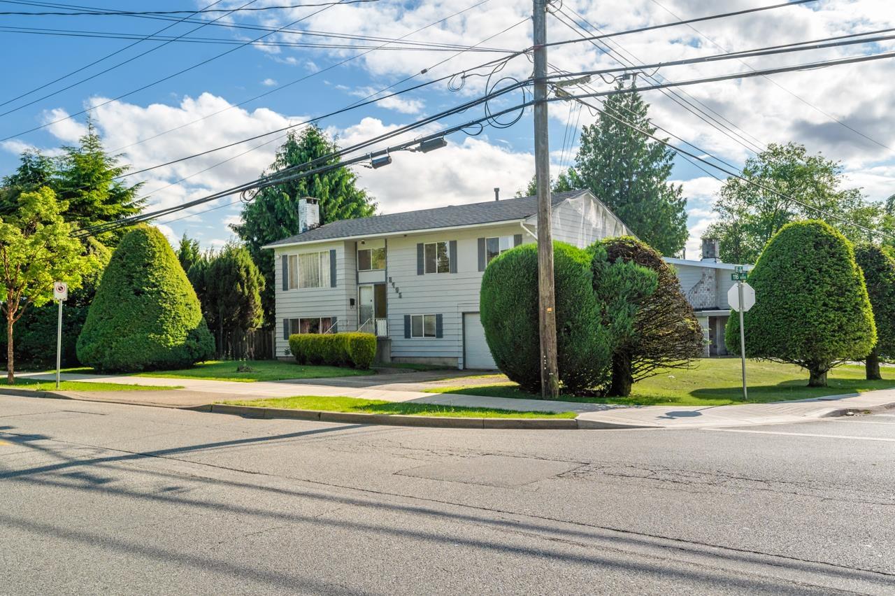 Photo 4 of 8495 116 Street, Delta BC