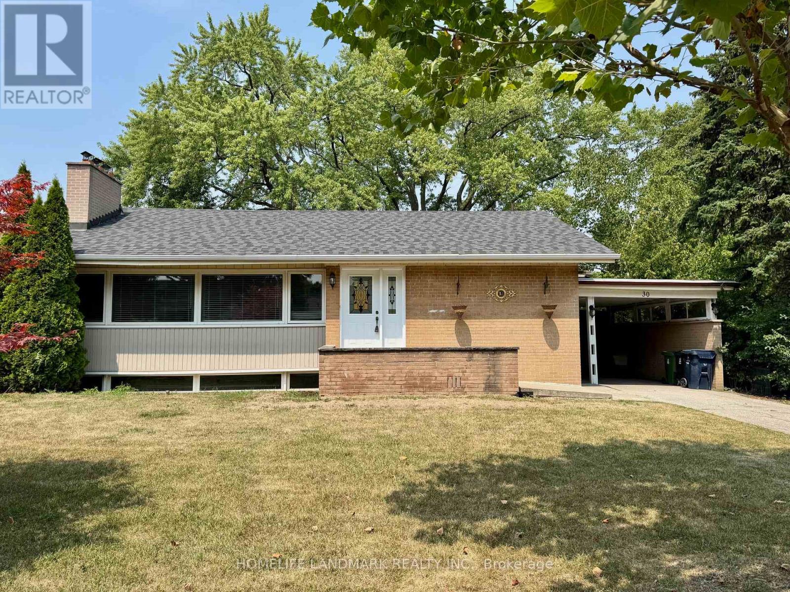 Photo 1 of 30 Chatfield Drive, Toronto ON