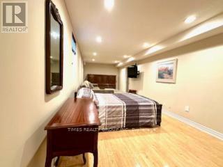 Photo 24 of 6 Carriage Lane, Toronto ON
