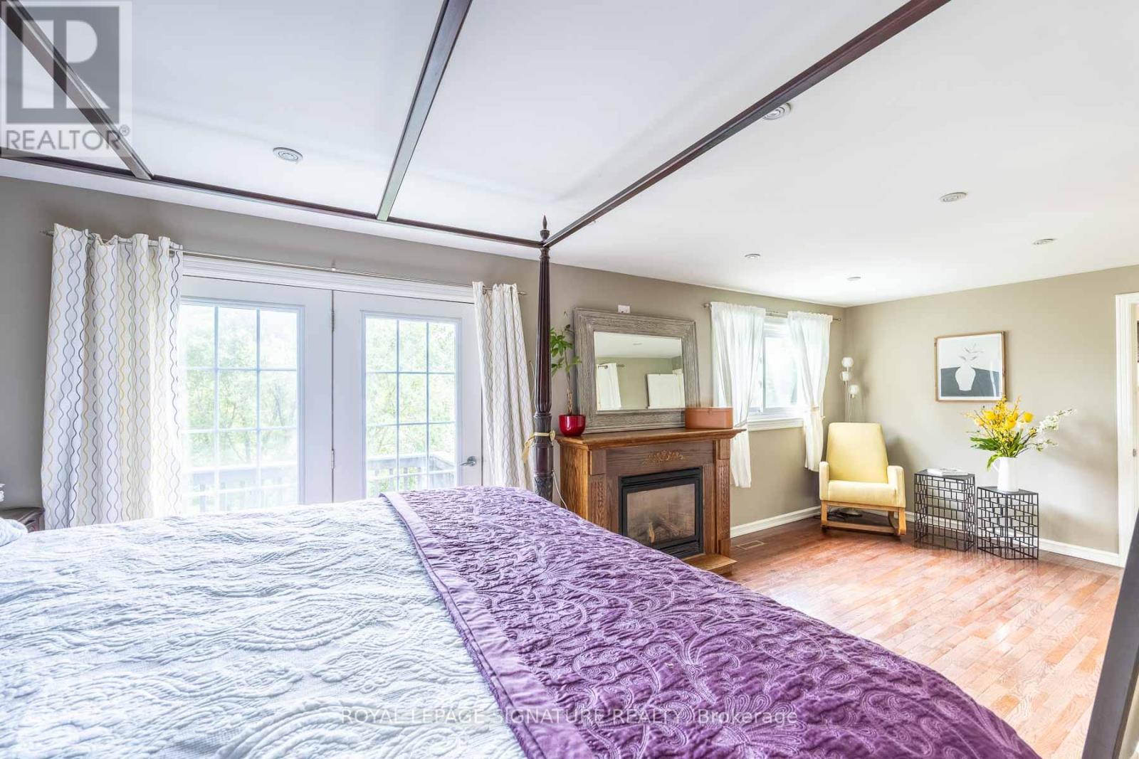 Photo 24 of 105 Catalina Drive, Toronto ON