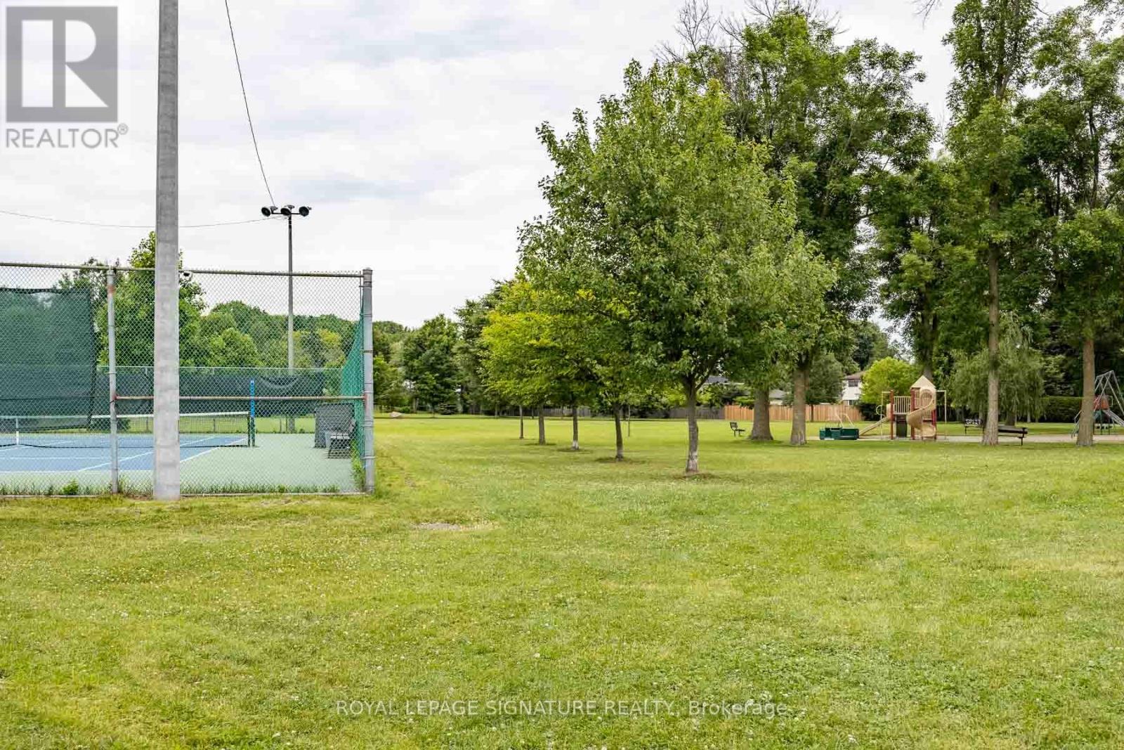 Photo 37 of 105 Catalina Drive, Toronto ON