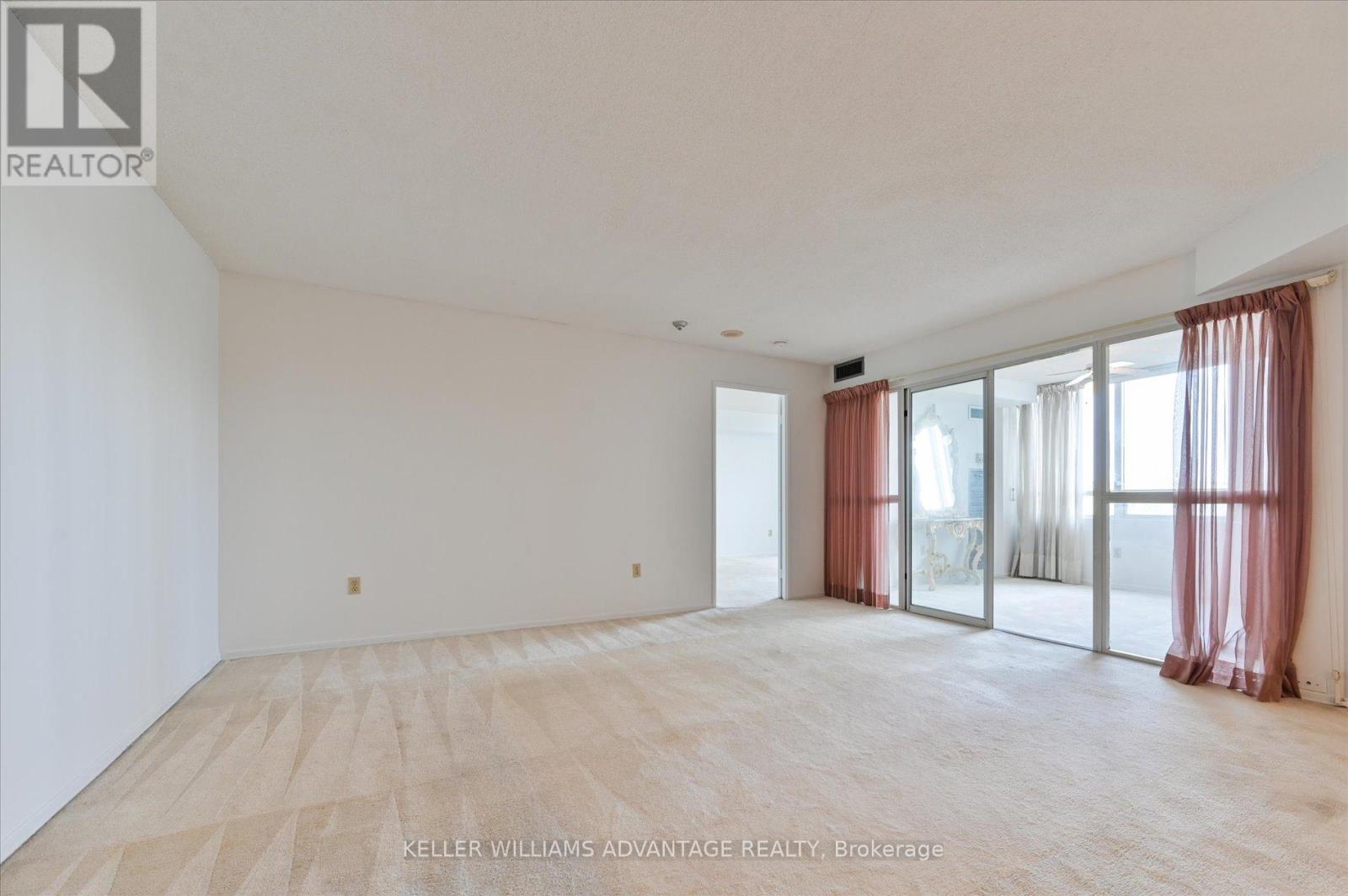 Photo 11 of 501 3050 Ellesmere Road, Toronto ON