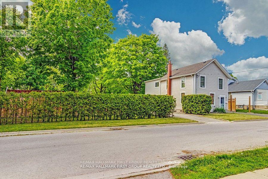 Photo 14 of Main Level 26 Whiting Avenue, Oshawa ON