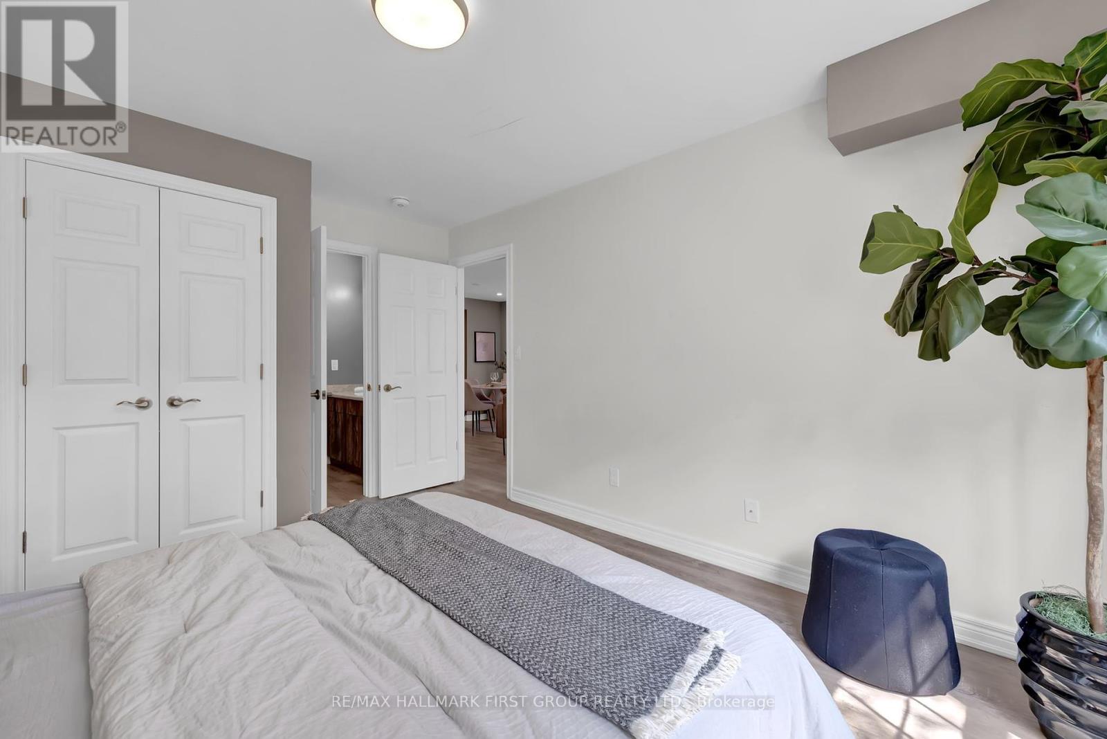 Photo 12 of J 2 1657 Nash Road, Clarington ON