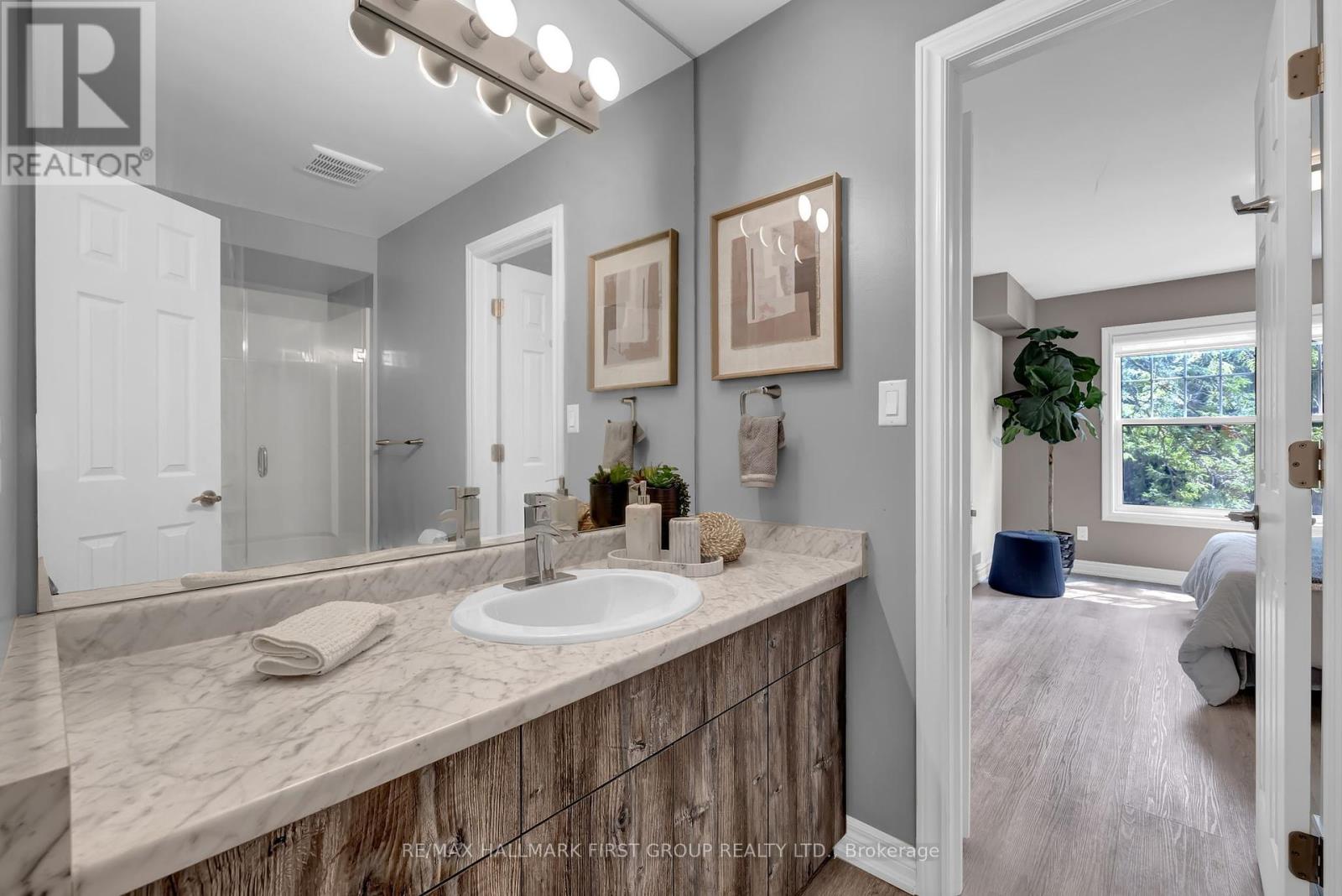 Photo 13 of J 2 1657 Nash Road, Clarington ON