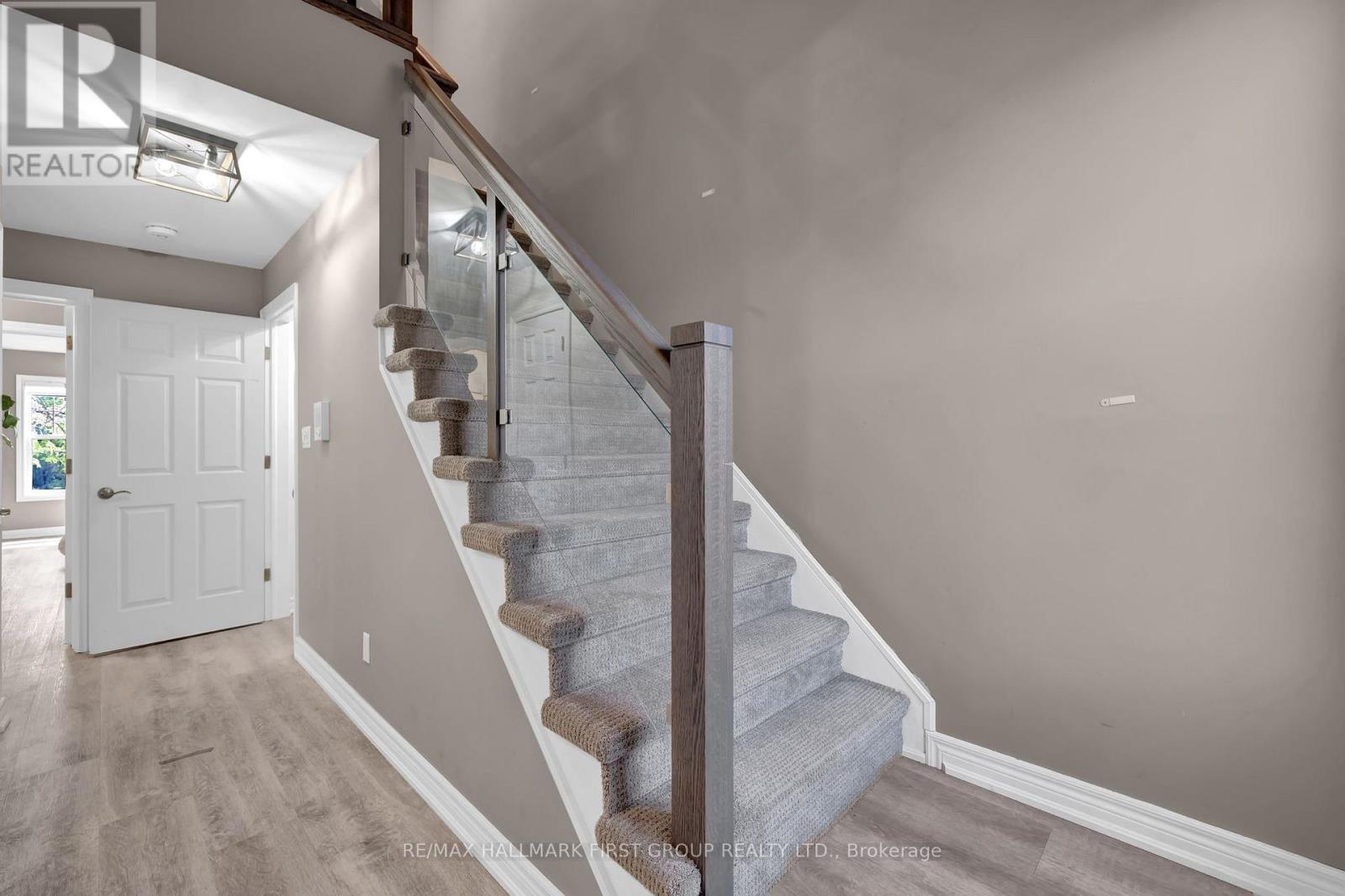 Photo 14 of J 2 1657 Nash Road, Clarington ON