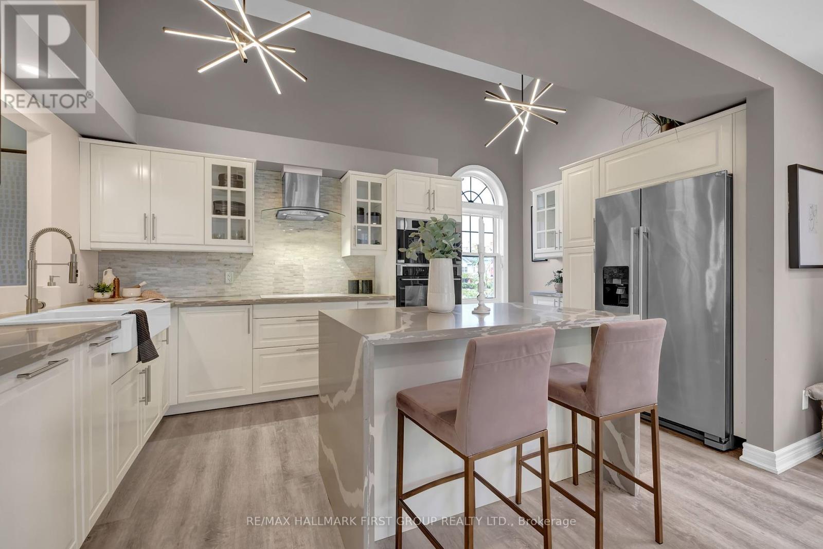Photo 2 of J 2 1657 Nash Road, Clarington ON