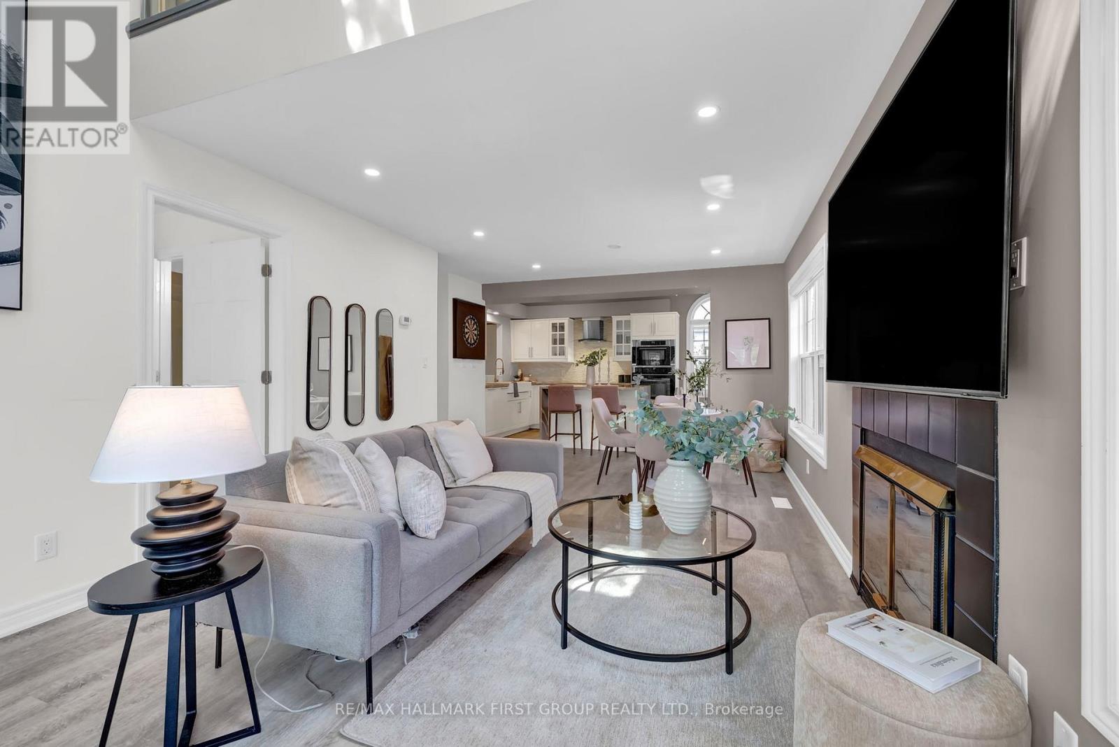 Photo 7 of J 2 1657 Nash Road, Clarington ON