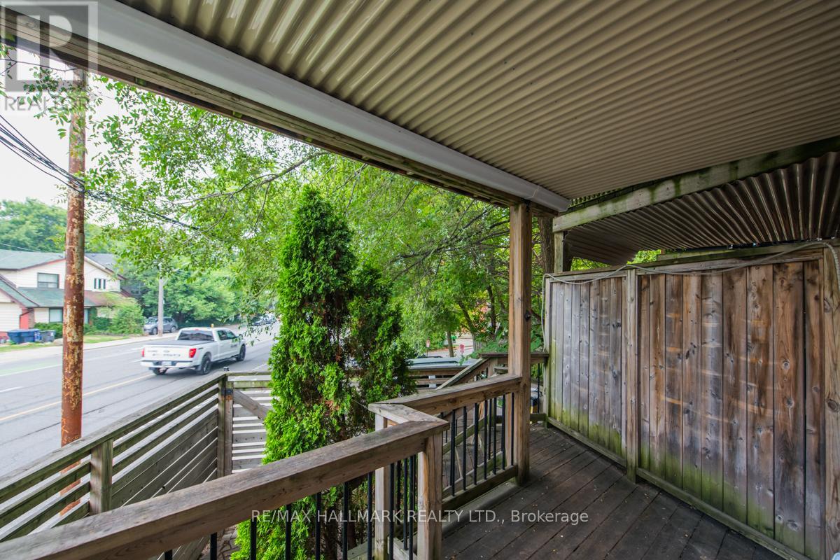 Photo 15 of Main 233 Kingston Road, Toronto ON