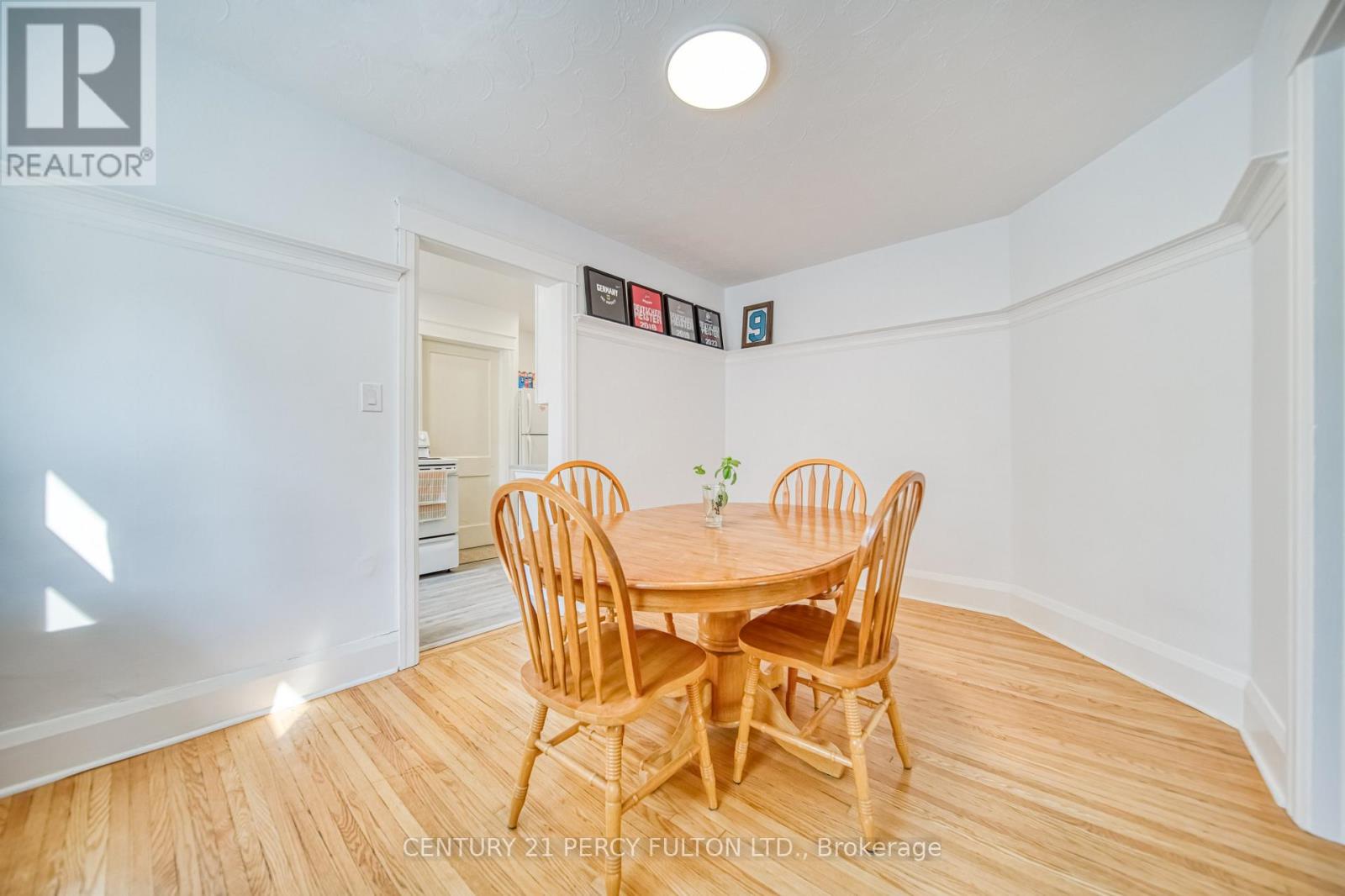 Photo 33 of 48 50 Scarboro Beach Boulevard, Toronto ON