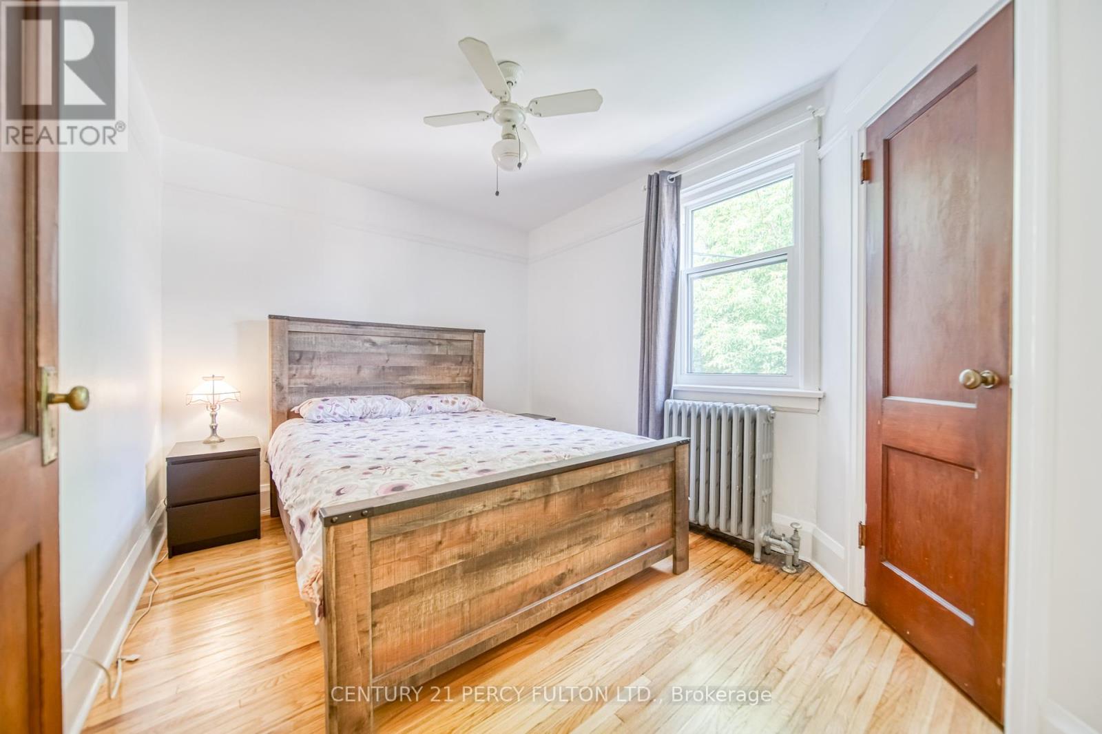 Photo 32 of 48 50 Scarboro Beach Boulevard, Toronto ON