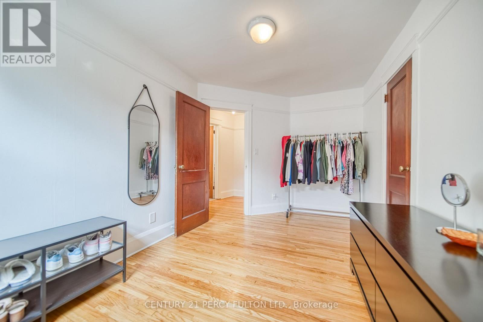 Photo 13 of 48 50 Scarboro Beach Boulevard, Toronto ON