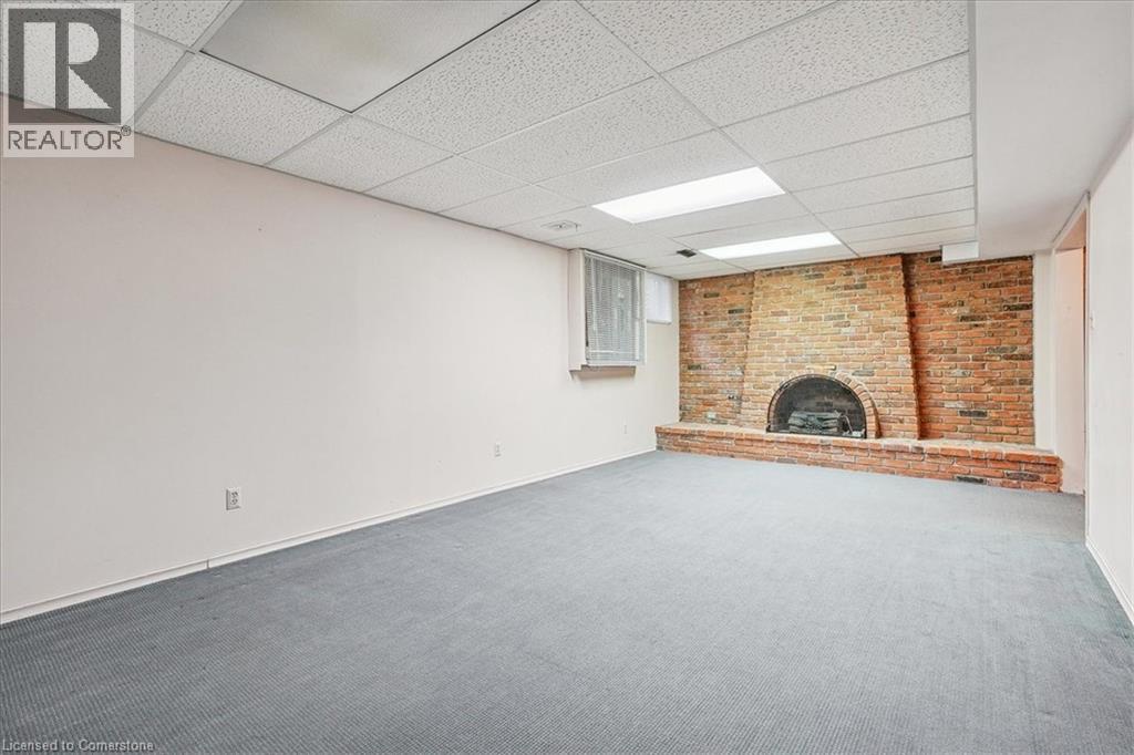 Photo 15 of 247 Beechfield Road, Oakville ON