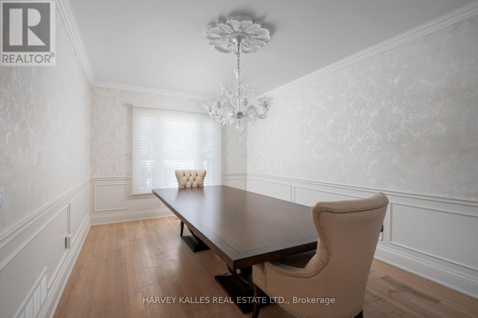 Photo 13 of 12 Alta Vista Court, Vaughan ON