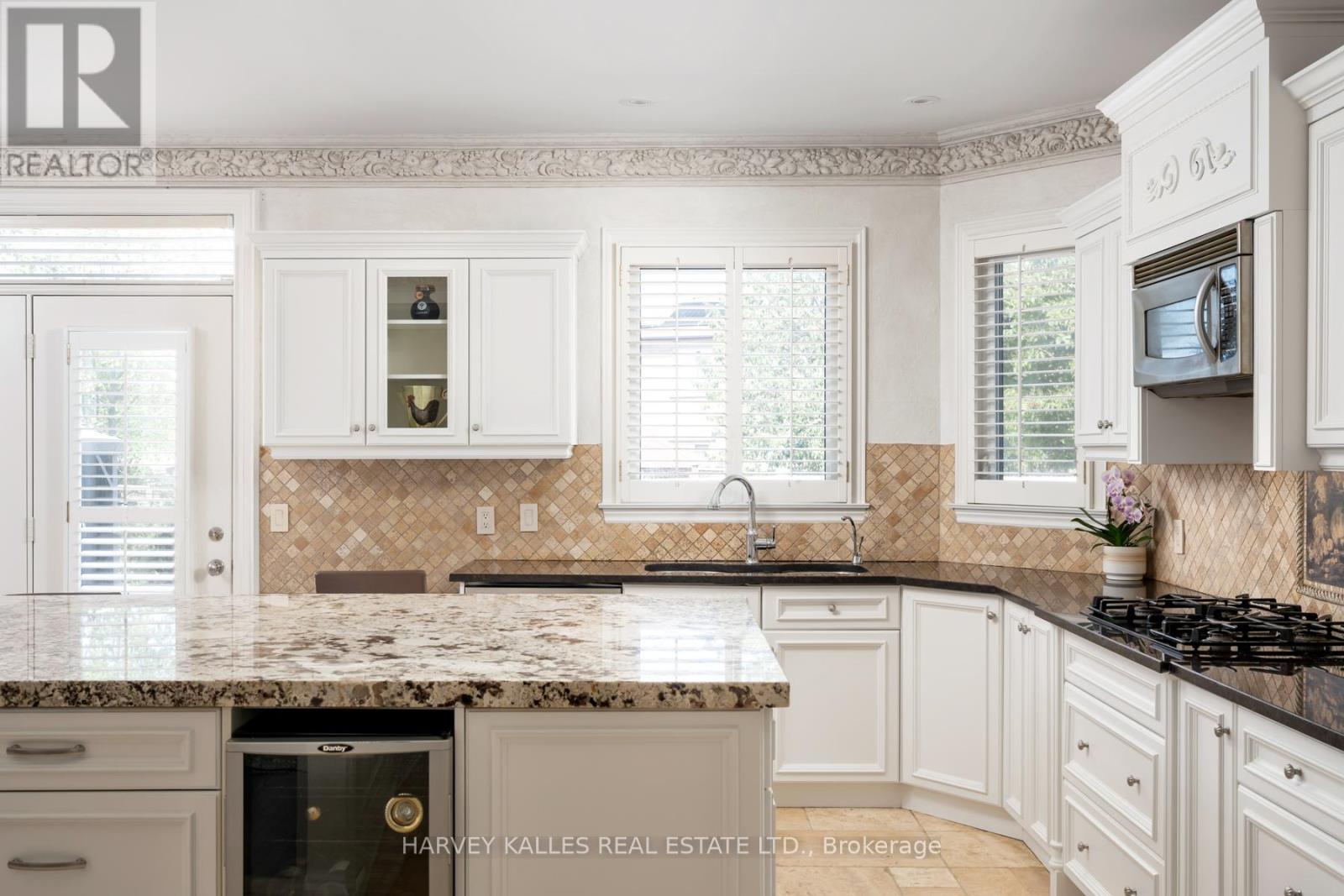 Photo 12 of 12 Alta Vista Court, Vaughan ON